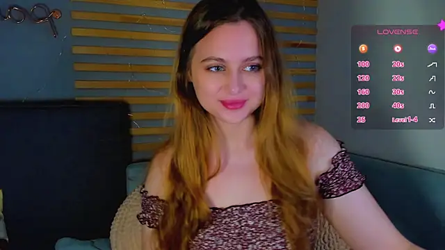 Snapshot of Alice_Wanderr chatting on April 8, 2026, 4:14 am Alice Wanderr online show from April 8, 2026, 4:14 am