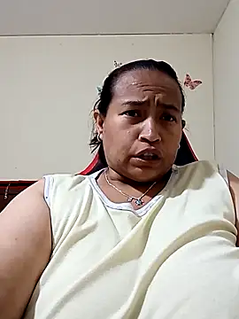 BustySexy Nataly online show from May 4, 2026, 5:44 am