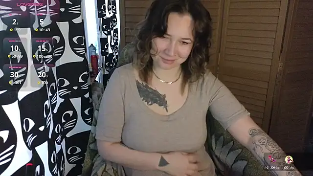Snapshot of Ozalin_ chatting on June 2, 2026, 7:08 am Ozalin online show from June 2, 2026, 7:08 am