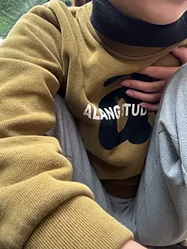 Luna-Kim online show from February 3, 2026, 1:38 am