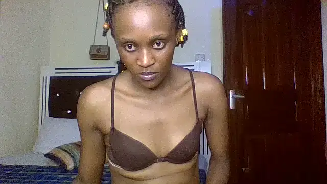 Snapshot of Nawteey_Sandy chatting on May 8, 2026, 4:00 pm Nawteey Sandy online show from May 8, 2026, 4:00 pm