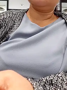 Snapshot of Yummyamasha chatting on June 11, 2026, 2:53 am Yummyamasha online show from June 11, 2026, 2:53 am