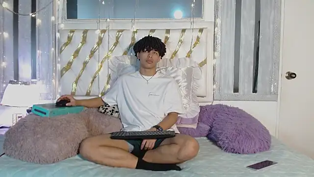 ian smith  online show from February 4, 2026, 12:11 pm