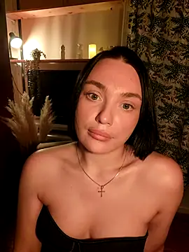 HotDevilGirl  online show from February 5, 2026, 3:41 pm