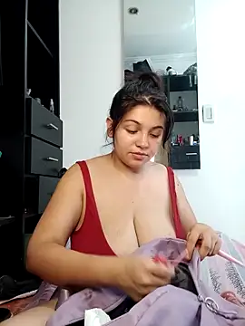 Alice BigBoobs Milk online show from March 18, 2026, 7:15 pm