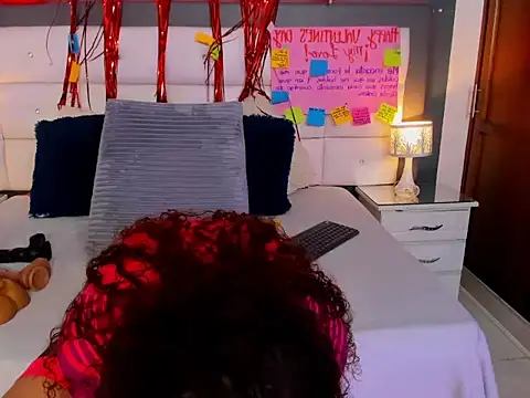 RED VIOLETH online show from February 16, 2026, 1:54 pm