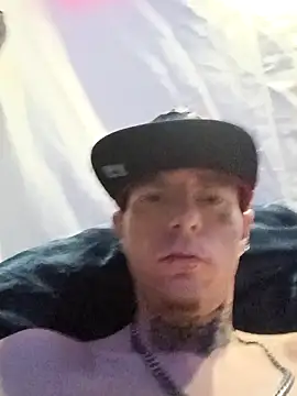 whitetrashsag420 online show from February 1, 2026, 7:50 am