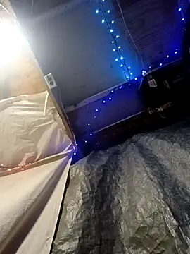 whitetrashsag420 online show from February 2, 2026, 10:31 pm