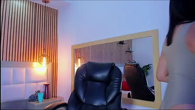 Georgia Vega online show from March 3, 2026, 7:21 pm