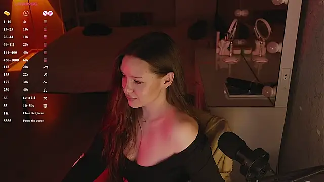 Snapshot of Alisia_here chatting on June 9, 2026, 9:16 pm Alisia here online show from June 9, 2026, 9:16 pm