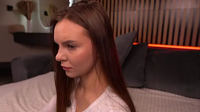 Snapshot of Kalisa_s chatting on February 19, 2026, 9:45 pm Kalisa s online show from February 19, 2026, 9:45 pm