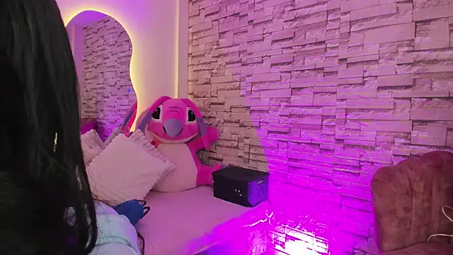 Snapshot of Elarossie chatting on March 24, 2026, 1:16 am Elarossie online show from March 24, 2026, 1:16 am