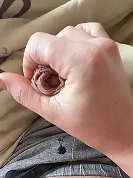 Snapshot of twankletoes1234 chatting on March 23, 2026, 10:04 am twankletoes1234 online show from March 23, 2026, 10:04 am