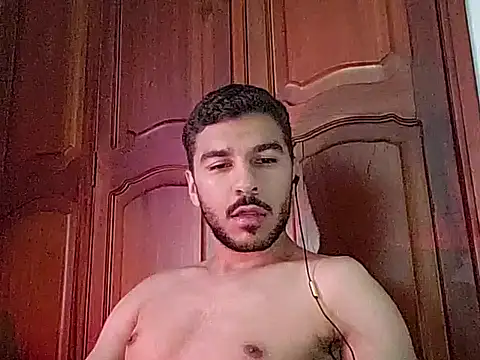 Snapshot of _s33bas chatting on March 24, 2026, 5:51 am s33bas online show from March 24, 2026, 5:51 am