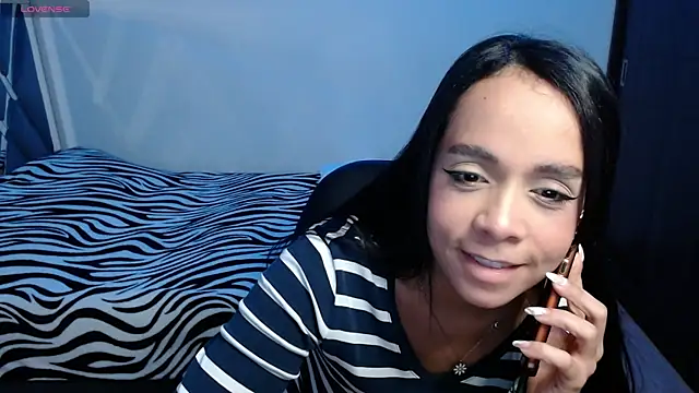 Snapshot of paula_lopez__ chatting on July 2, 2026, 10:05 pm paula lopez online show from July 2, 2026, 10:05 pm