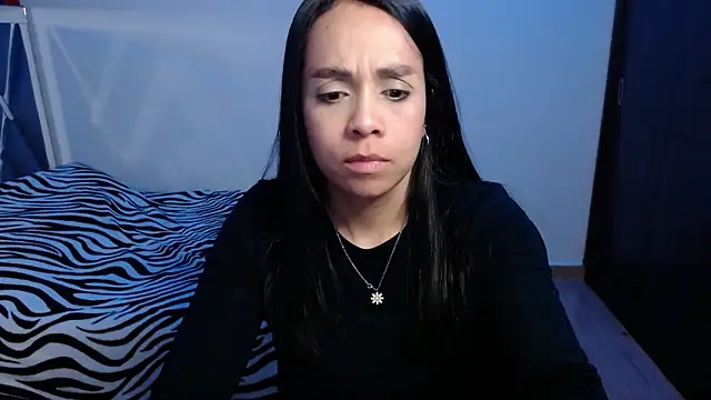 Snapshot of paula_lopez__ chatting on July 4, 2026, 1:01 am paula lopez online show from July 4, 2026, 1:01 am