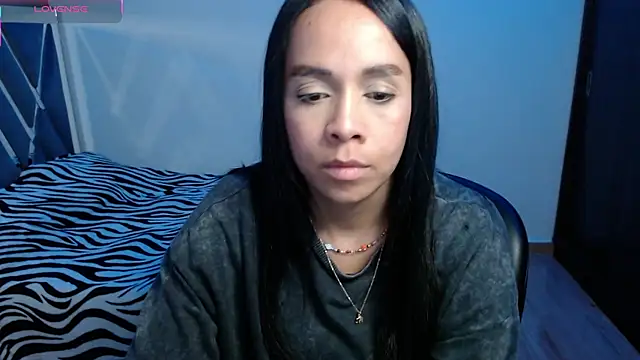 Snapshot of paula_lopez__ chatting on July 8, 2026, 11:27 pm paula lopez online show from July 8, 2026, 11:27 pm