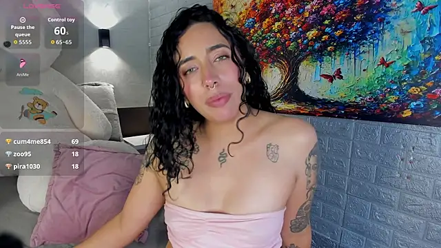 Snapshot of Magic_ivone chatting on July 28, 2026, 4:39 pm Magic ivone online show from July 28, 2026, 4:39 pm
