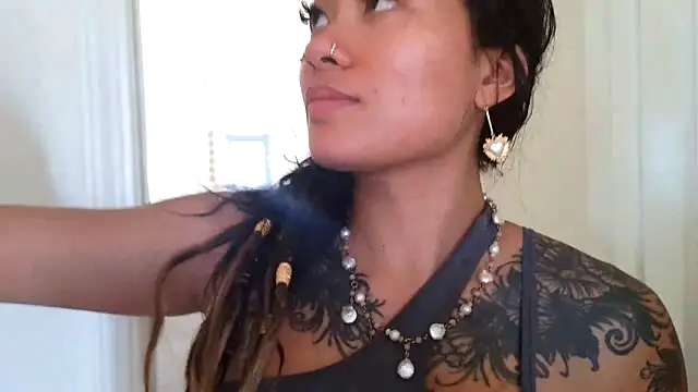 Snapshot of 222goddess444you chatting on April 23, 2026, 10:22 pm 222goddess444you online show from April 23, 2026, 10:22 pm
