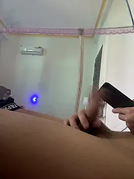 Snapshot of tuncube chatting on March 17, 2026, 7:11 am tuncube online show from March 17, 2026, 7:11 am