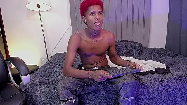 im oleiderr online show from April 4, 2026, 8:37 pm