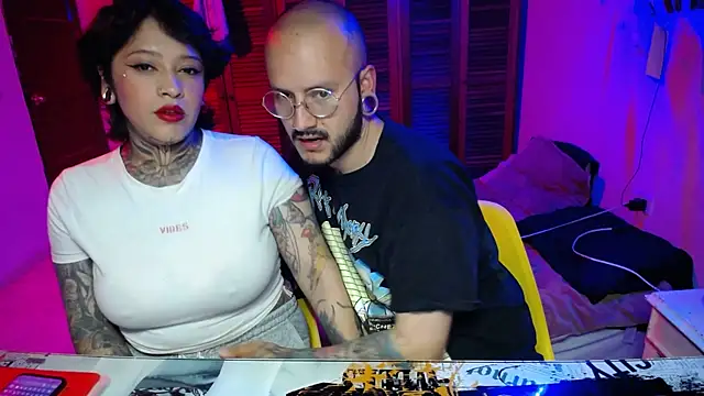 SoftSin1 online show from May 10, 2026, 12:14 am
