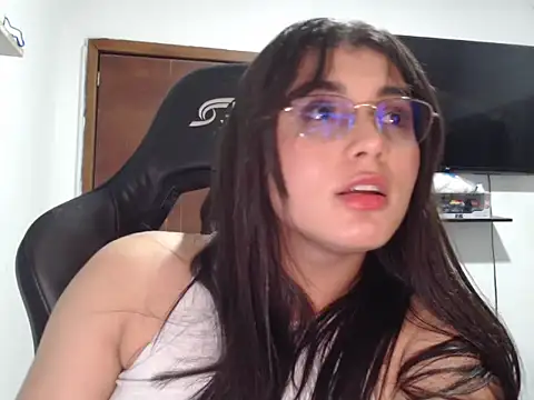 YuliGold online show from February 1, 2026, 11:25 pm