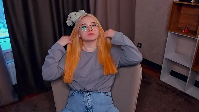 HilmaRavelo online show from February 1, 2026, 11:19 am