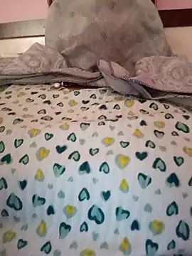 neha0882 online show from March 4, 2026, 8:33 am