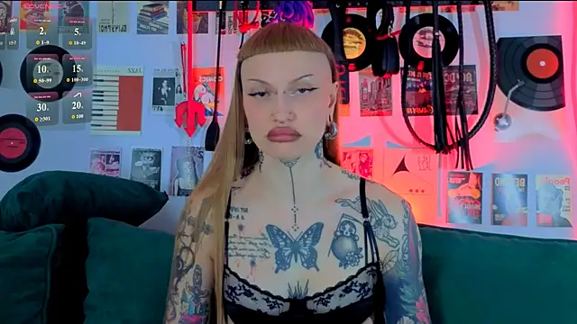 SugarSoot online show from July 20, 2026, 5:37 am
