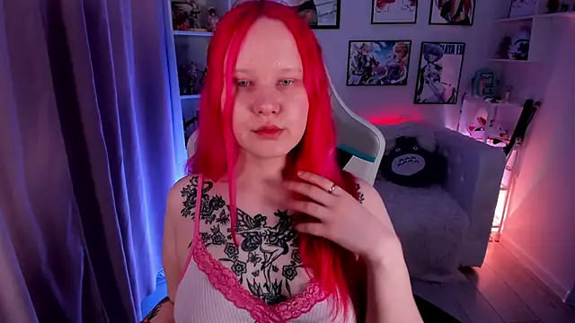 AnnieVibe online show from May 6, 2026, 5:39 pm