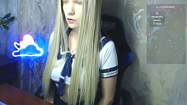 Shiny Victoria online show from July 17, 2026, 9:06 am
