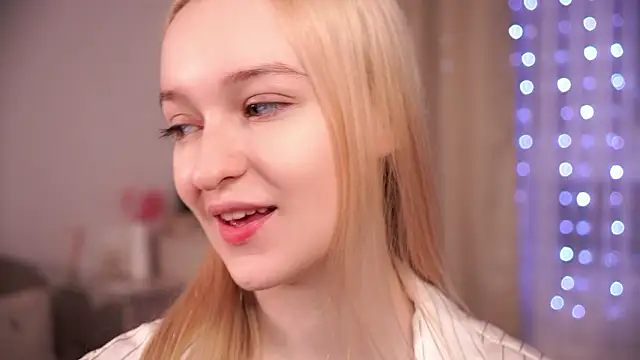 Runrina online show from February 2, 2026, 7:57 pm