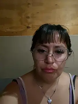 Snapshot of calistrababy chatting on February 20, 2026, 11:06 pm calistrababy online show from February 20, 2026, 11:06 pm