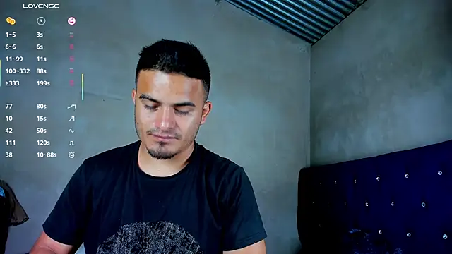 Snapshot of diegocr__ chatting on August 4, 2026, 3:55 am diegocr online show from August 4, 2026, 3:55 am