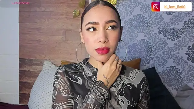 LiaHansson00 online show from March 3, 2026, 4:36 pm