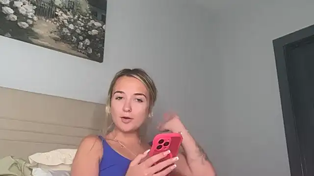 Snapshot of kelseyblu chatting on May 9, 2026, 11:19 pm kelseyblu online show from May 9, 2026, 11:19 pm