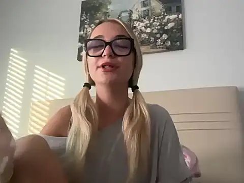 Snapshot of kelseyblu chatting on April 8, 2026, 10:55 pm kelseyblu online show from April 8, 2026, 10:55 pm