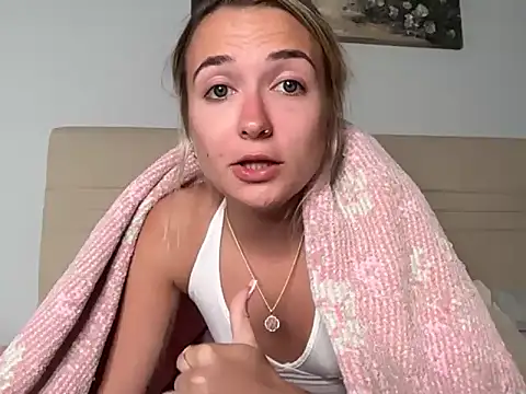 Snapshot of kelseyblu chatting on May 4, 2026, 2:04 am kelseyblu online show from May 4, 2026, 2:04 am