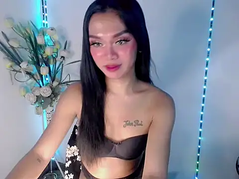 Snapshot of Darkness_Angel chatting on July 7, 2026, 2:20 pm Darkness Angel online show from July 7, 2026, 2:20 pm