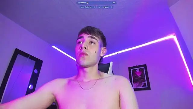 Snapshot of PapiNoha69 chatting on March 9, 2026, 4:05 am PapiNoha69 online show from March 9, 2026, 4:05 am