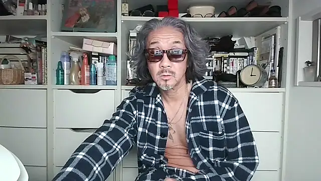 Snapshot of MtaS1 chatting on March 26, 2026, 5:55 pm MtaS1 online show from March 26, 2026, 5:55 pm