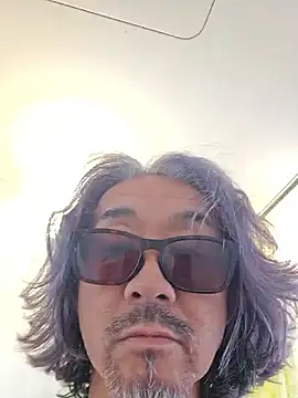 Snapshot of MtaS1 chatting on March 4, 2026, 5:48 am MtaS1 online show from March 4, 2026, 5:48 am