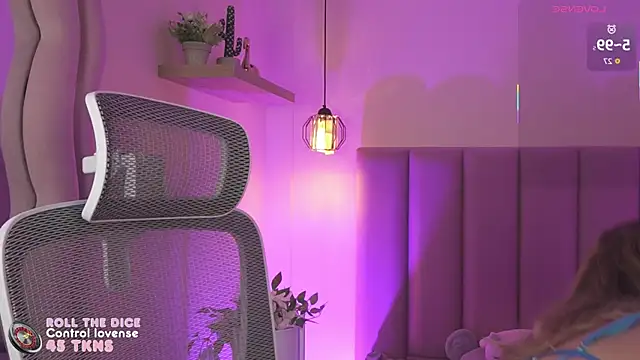 Snapshot of Kore__1 chatting on April 14, 2026, 3:33 am Kore 1 online show from April 14, 2026, 3:33 am