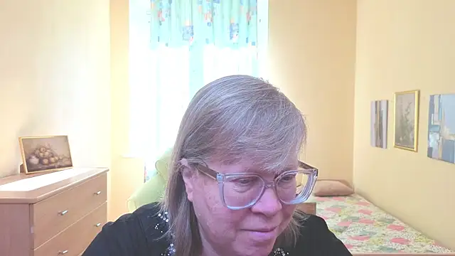 Emma Eclipsee online show from March 14, 2026, 11:27 am