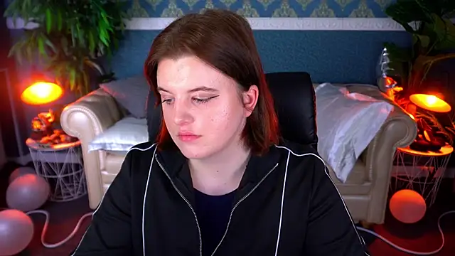 KristiFoxy online show from March 10, 2026, 6:28 am