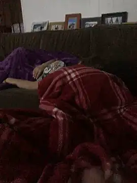 xxlivecouple online show from March 28, 2026, 11:44 am