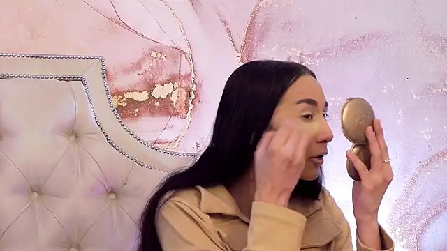 LexiPlay online show from March 5, 2026, 5:37 am