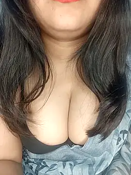 Miss-Prity online show from February 26, 2026, 5:13 pm