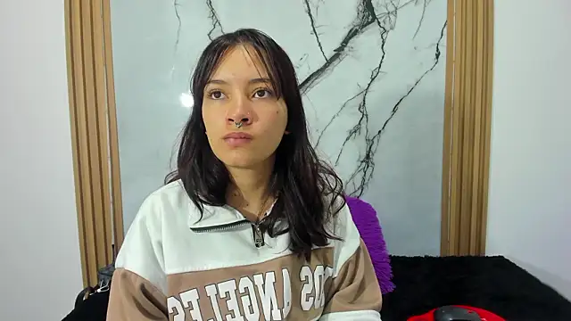 Snapshot of nahomy_glow chatting on February 14, 2026, 7:14 pm nahomy glow online show from February 14, 2026, 7:14 pm